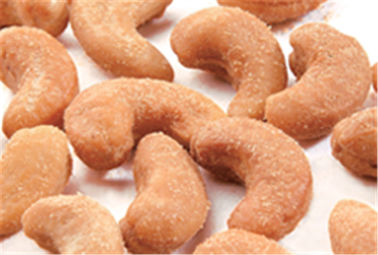 কাস্টমাইজড বিভিন্ন গন্ধ Cashews স্বাস্থ্যকর Snack Microelements শিশু বন্ধুত্বপূর্ণ রয়েছে