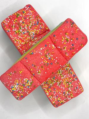 মার্শম্যালো ড্রিমকেক রেইনবো স্বার্লস – অতিরিক্ত চিউই, সুপার ফ্লফি এবং ১০০% চিনি-উচ্ছ্বাসপূর্ণ সুখ