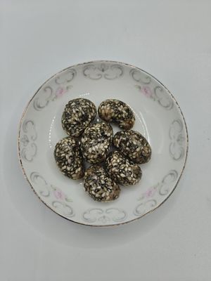 উৎপত্তি দেশ কালো এবং সাদা তিল কাজুবাদাম
