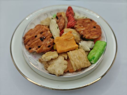 আসল কাস্টমাইজড ফ্লেভার মিশ্রিত রাইস ক্র্যাকার বিভিন্ন প্রকার প্যাক বাল্ক প্যাকেজিং তেল উপাদান সহ