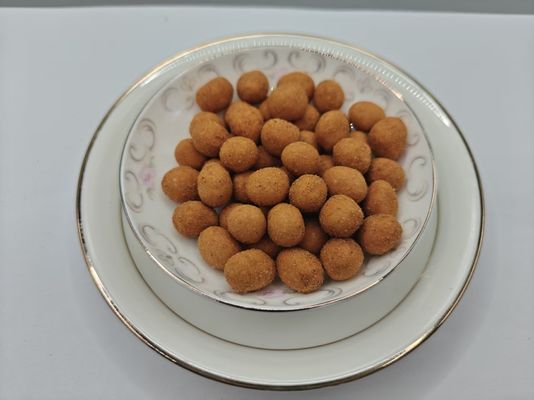 অগ্নিময় কিক এবং সুগন্ধযুক্ত স্বাদযুক্ত মশলাদার-আচ্ছাদিত বাদাম