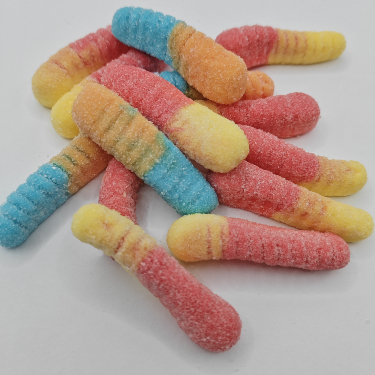 কাস্টম Caterpillar সফট ক্যান্ডি 20g*20pcs প্যাকেজ আকার স্বাস্থ্যকর গামি বিয়ার ফল স্ন্যাকস শিশুদের স্ন্যাকিং জন্য
