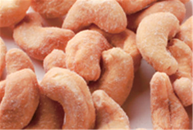 Salted লেপা বাদাম বাদাম নন - জিএমও হার্ড টেক্সচার বিশেষ পুষ্টি বজায় রাখা